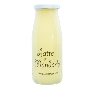 Latte di mandorla